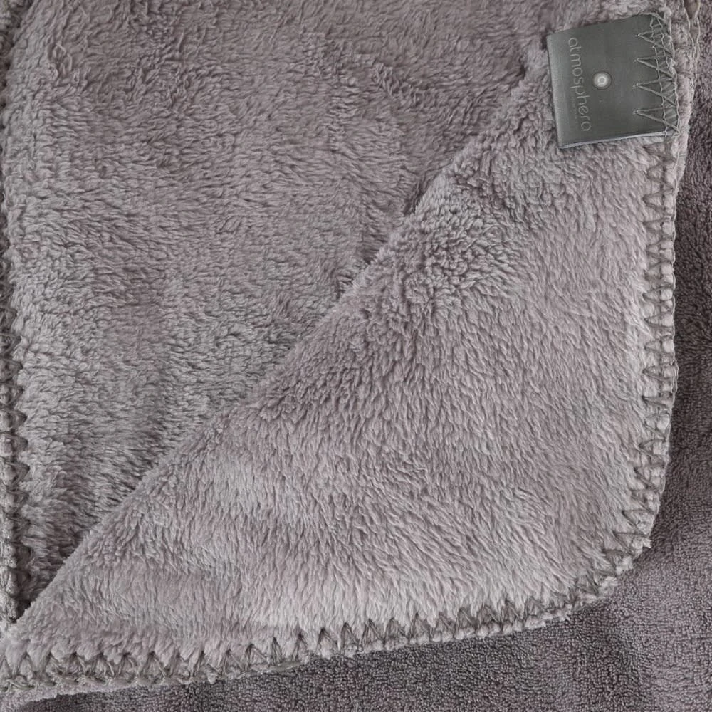 Fleecedecke In Grau 3 Fleecedecke In Grau – Bild 3