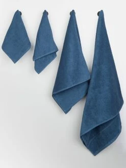 10tlg. Handtuch-Set In Blau 8 10tlg. Handtuch-Set In Blau -Heimtextilien avance 10tlg handtuch set in blau 2