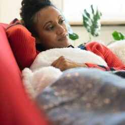 3x Kuscheldecke In Grau/ Weiß - (B)150 X (T)200 Cm -Heimtextilien relaxdays 3x kuscheldecke in grau weiss b 150 x t 200 cm 4